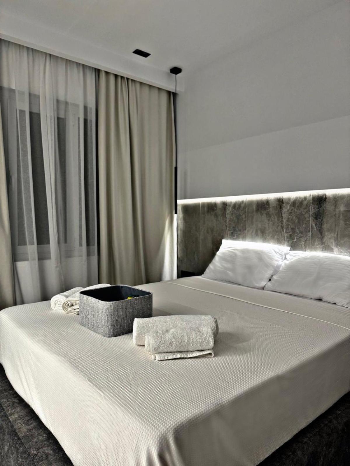 Eden Luxury Suite #3 Салоники Экстерьер фото